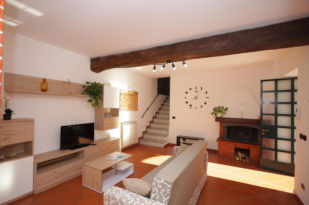 La Casa Col Portico Apartment Leivi Екстериор снимка